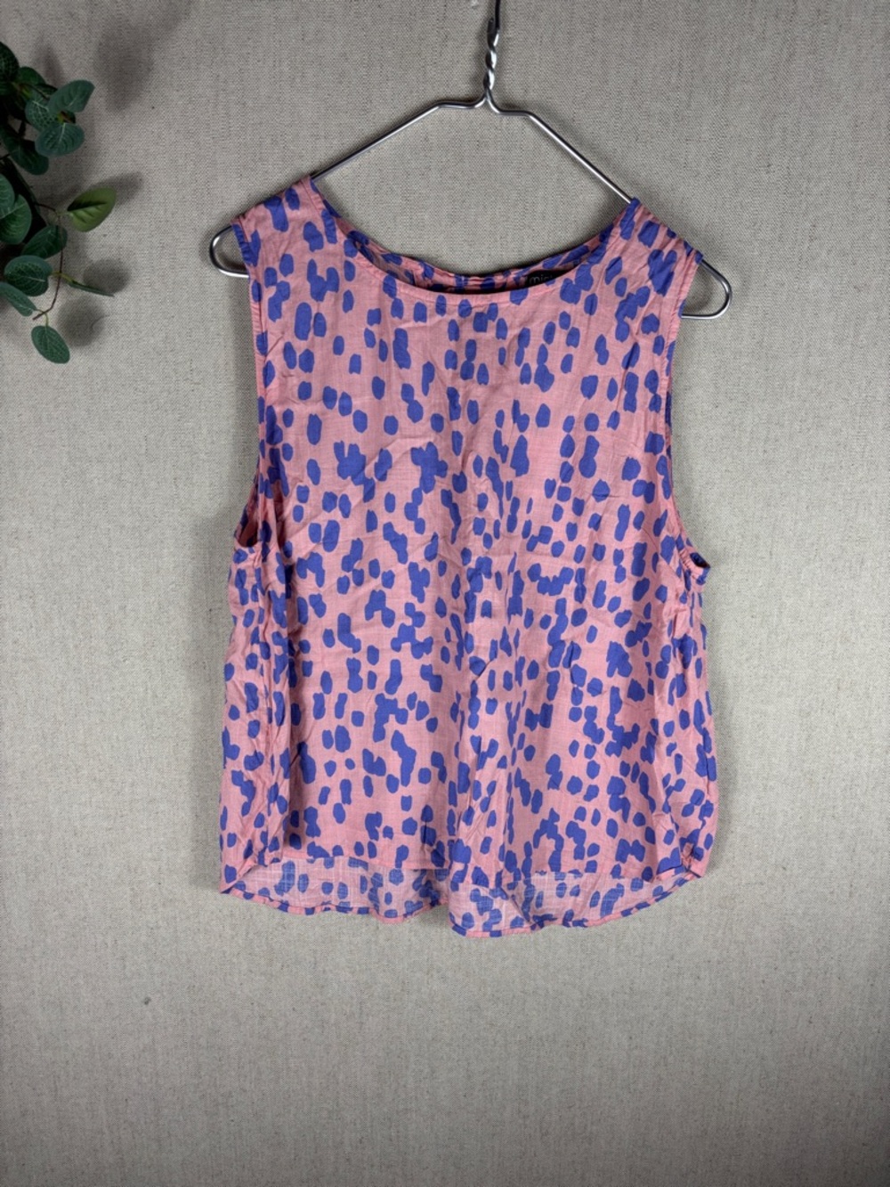Mister Zimi > Pink & Blue Printed Sleeveless Linen Top 10